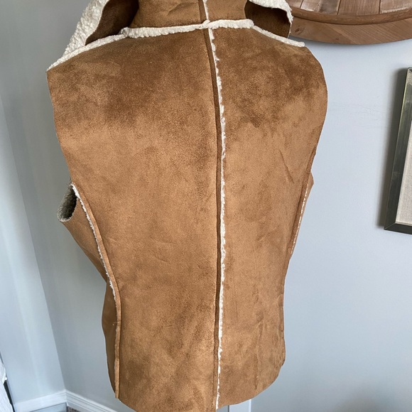 Michael Kors Vest - Picture 2 of 6